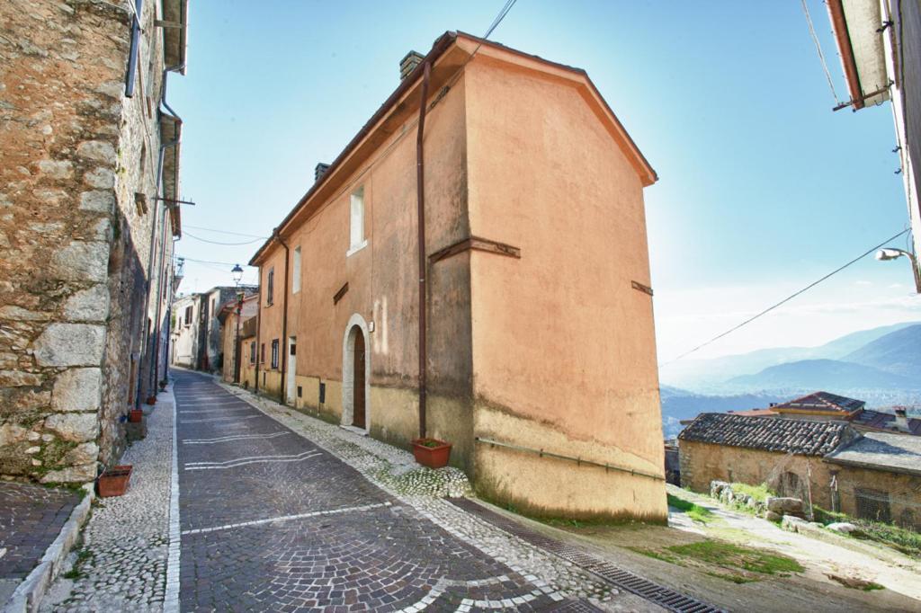 Apartamento La Casa Del Borgo Campoli Appennino Exterior foto